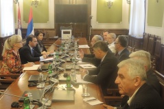 29 May 2015 The National Assembly Economic Caucus meets with representatives of the Belgrade Chamber of Commerce